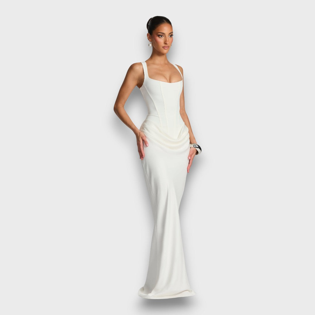 Leonara – Sculpted Maxi Dress with Quiet Elegance