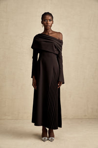 Valentine high-slit pleated maxi dress in Black