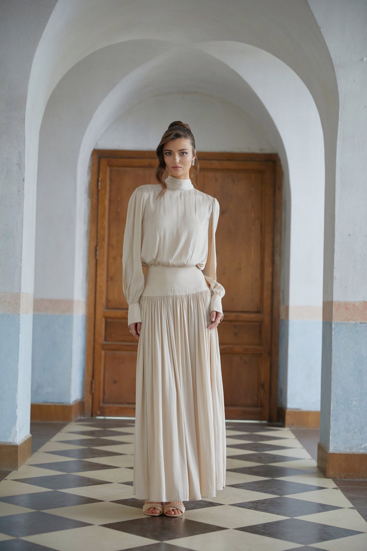 Valérie Neutral Self-Tie Pleated Maxi Dress