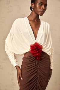 Léontine color-blocked flower-brooch ruched midi dress