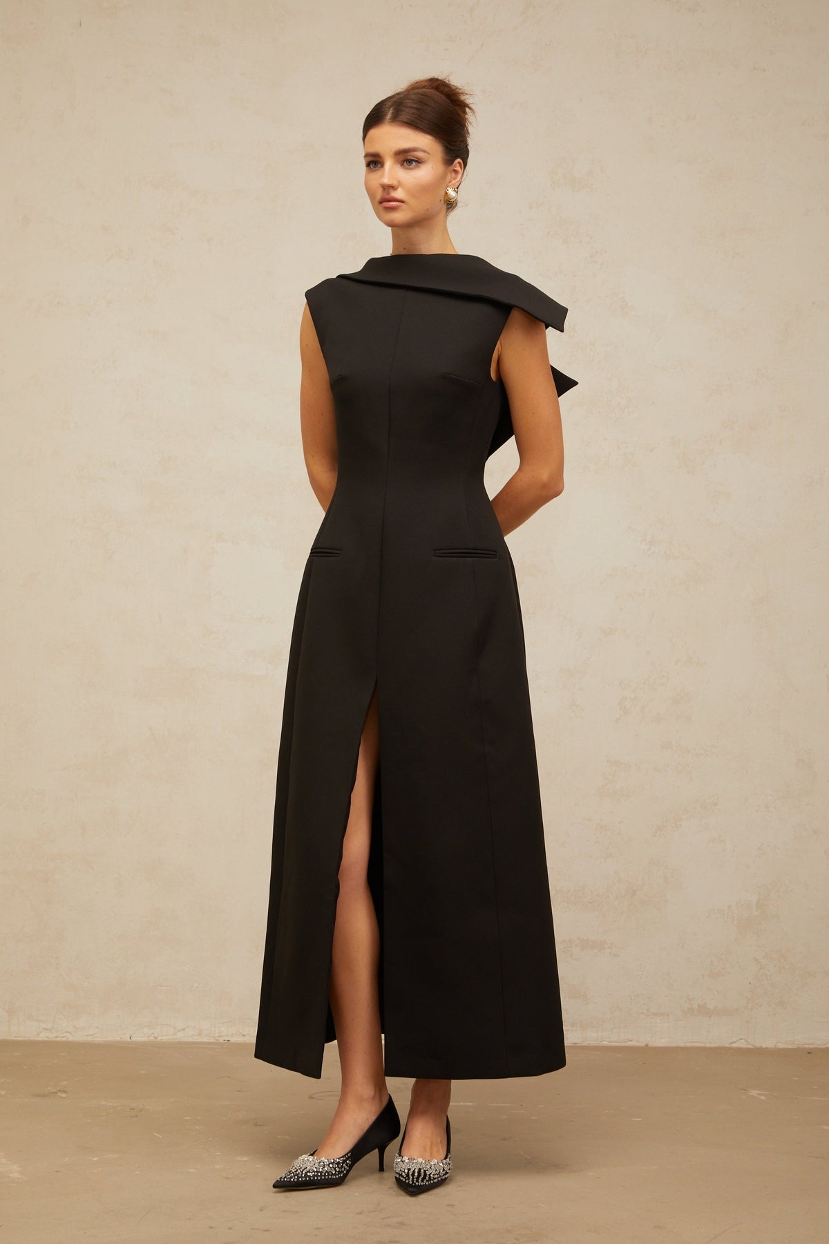 Léonore black deconstructed open-back midi dress