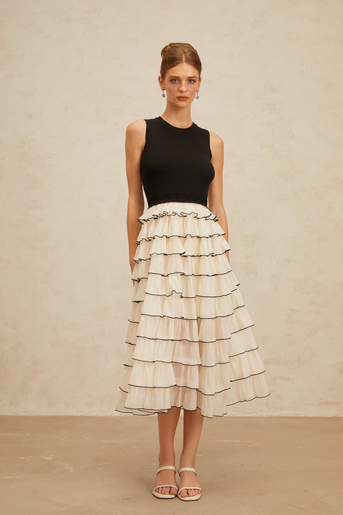 Anouk Contrast Color Tiered Panelled Midi Dress