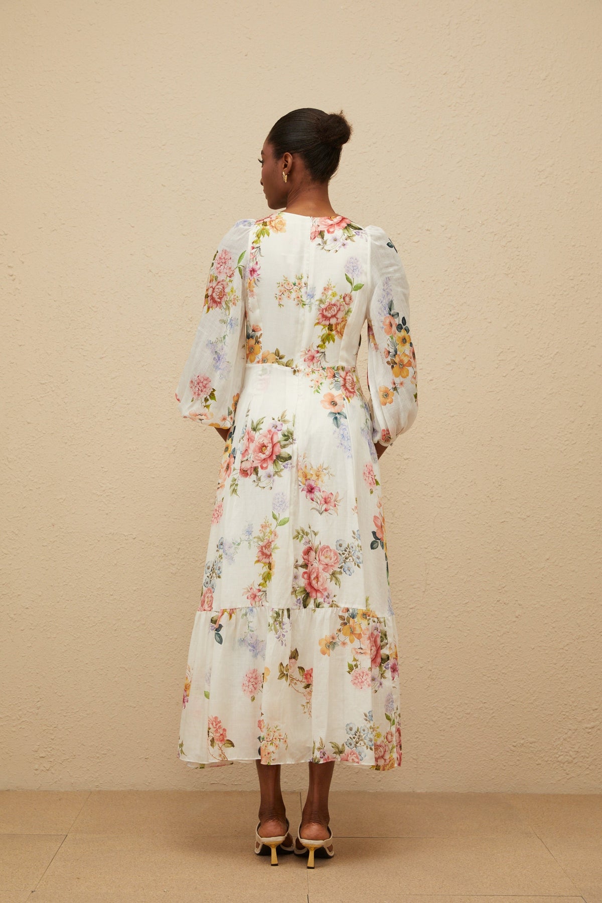 Noémie White Floral Print V-Neck Midi Dress