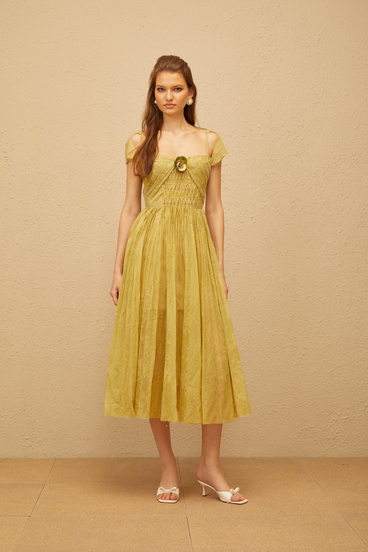 Béryl Green Floral Jacquard Midi Dress