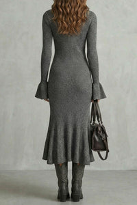 Veloria – Flared cuff elegance – Zip midi dress