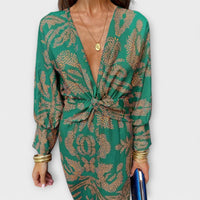 Noira – Maxi Dress with Knot and Print Accent
