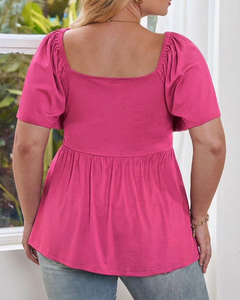 Plus Size Sweetheart Neck Short Sleeve Shirred Peplum Tops