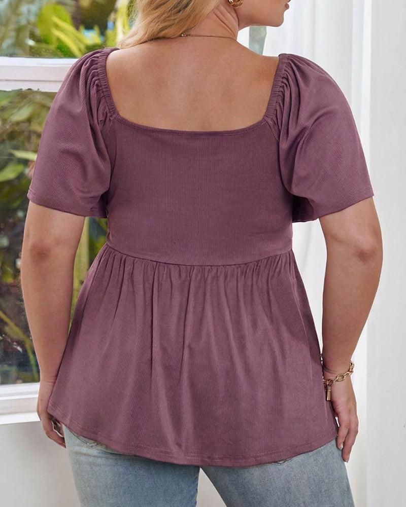 Plus Size Sweetheart Neck Short Sleeve Shirred Peplum Tops