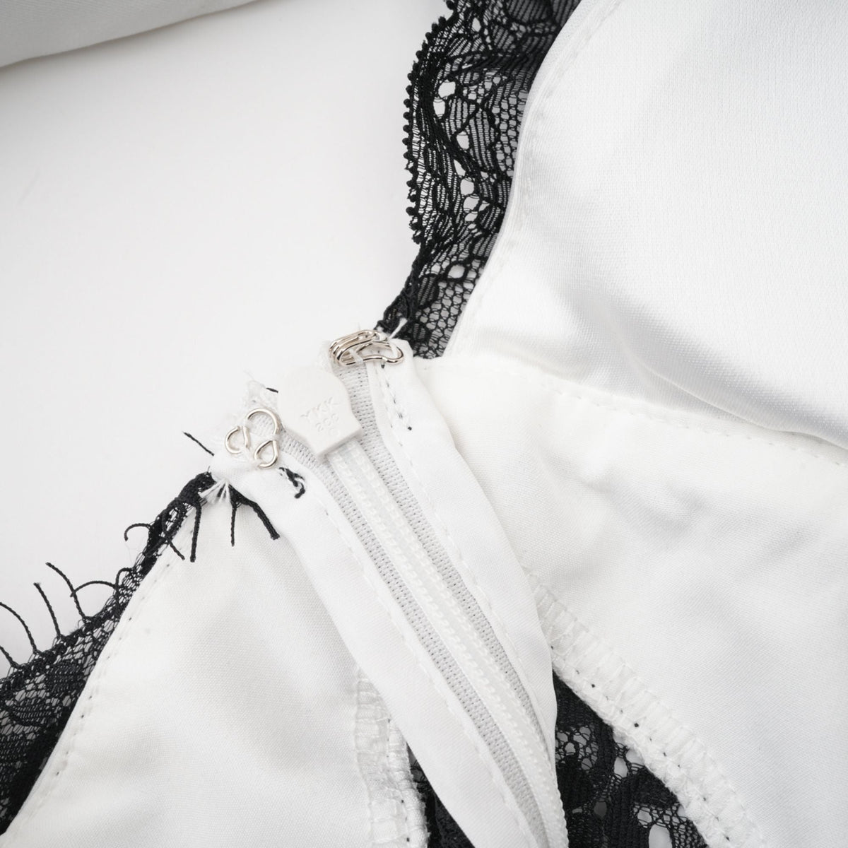 Éléonore Two Tone Lace Detail Maxi Dress