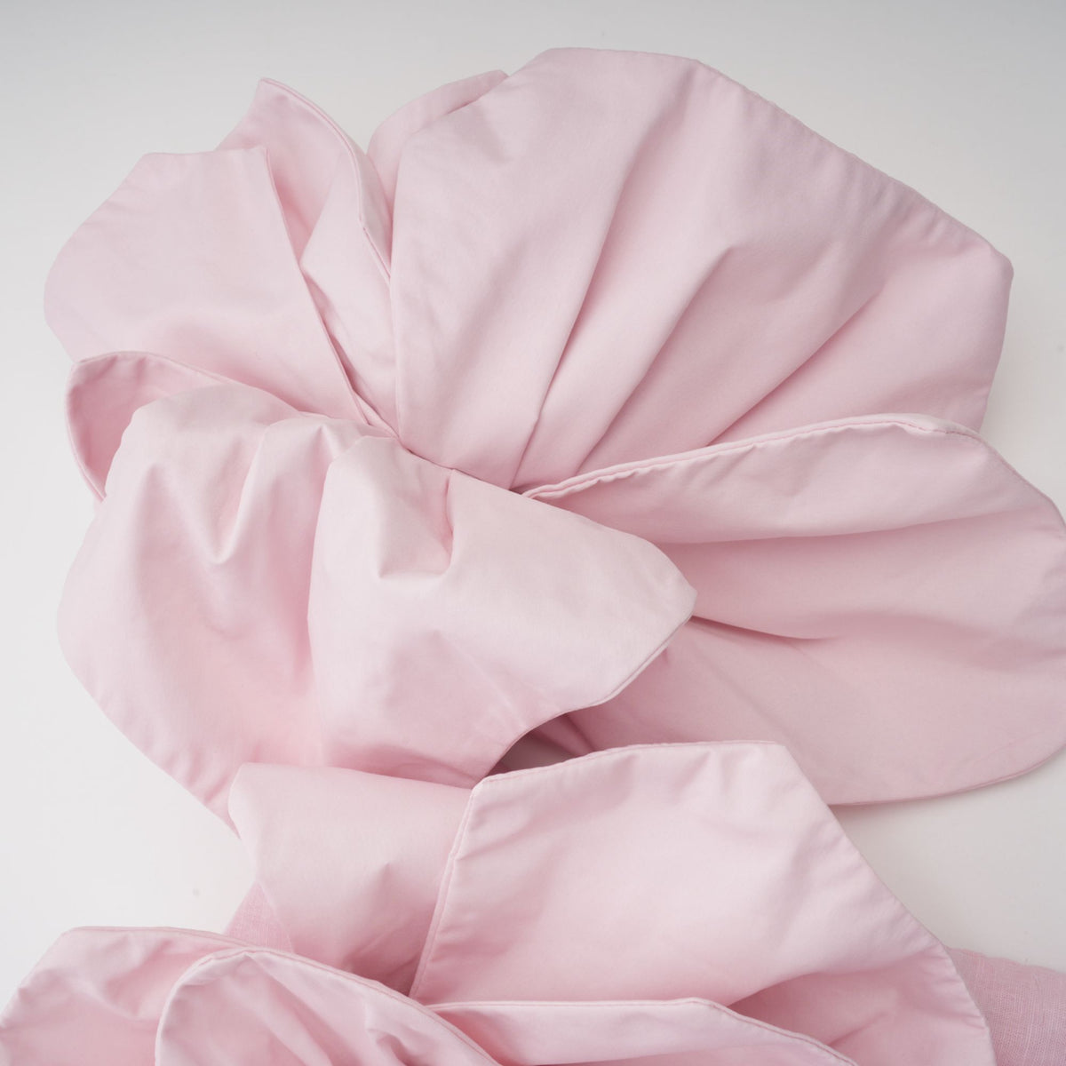Juliette pink off-shoulder 3D-petal midi dress