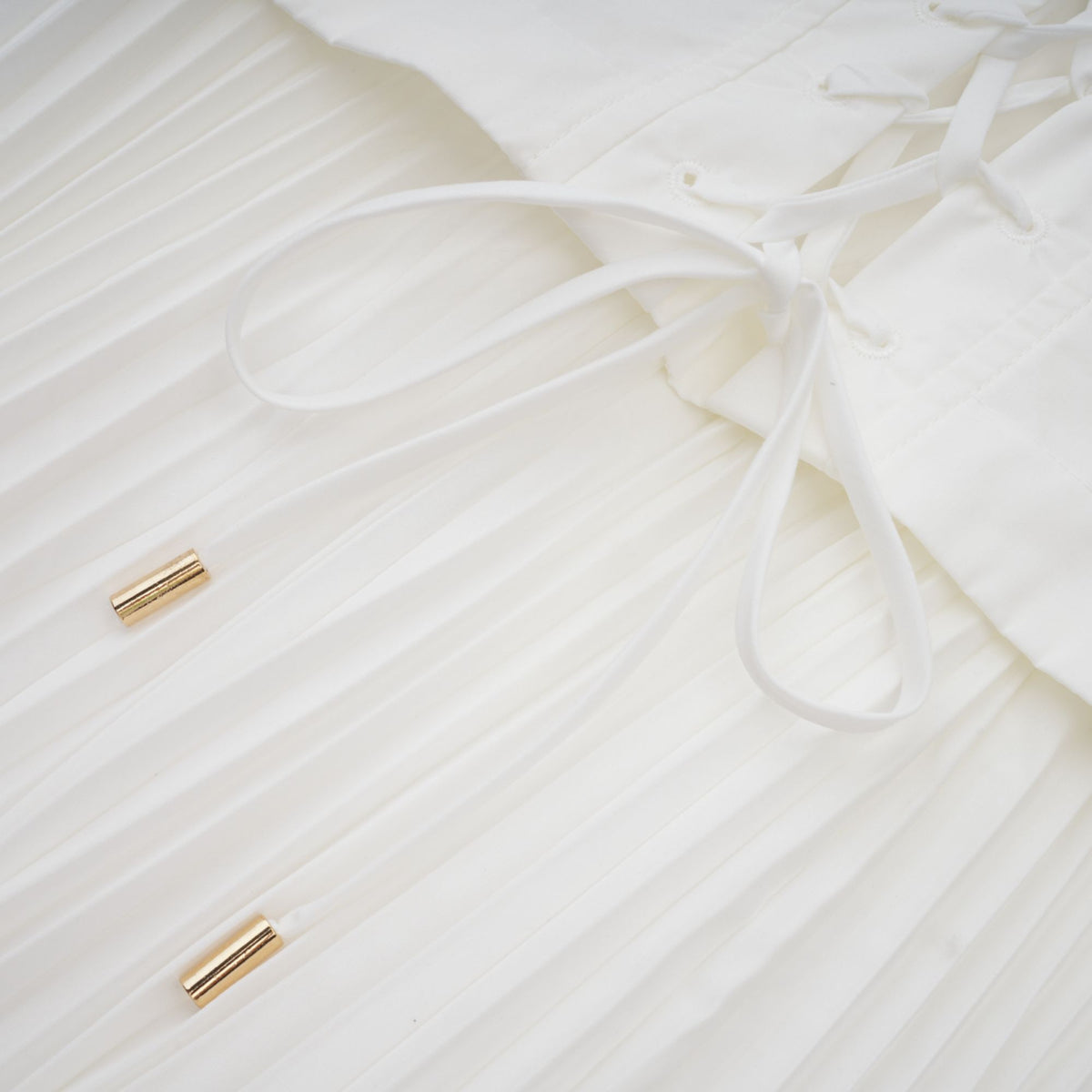 Vienne White Lace-Up Pleated Maxi Dress