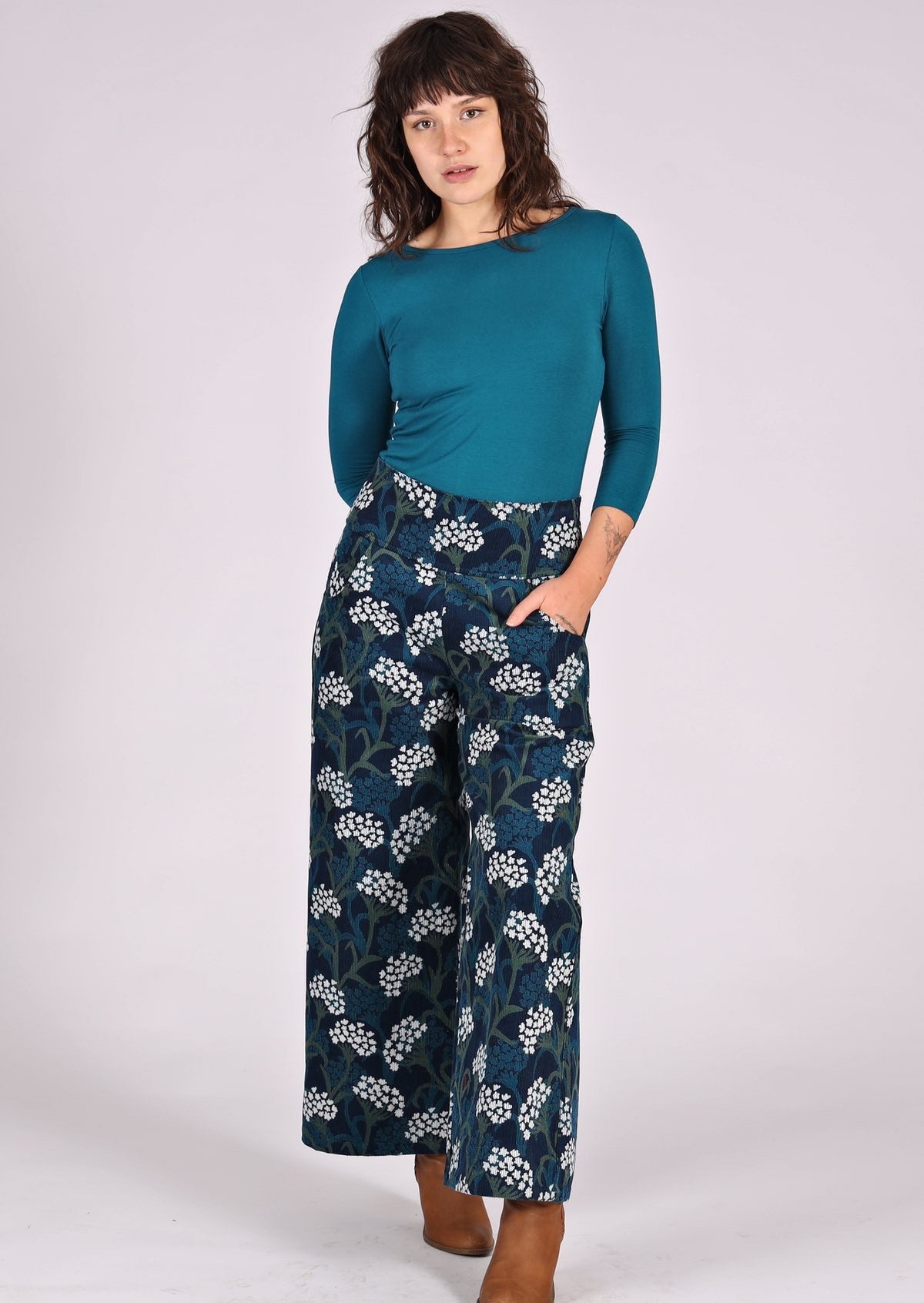 Esta Corduroy Pants Yarrow