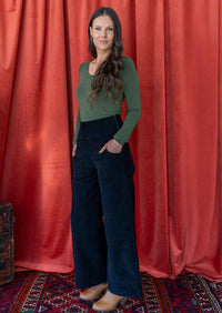 Esta Corduroy Pants Black