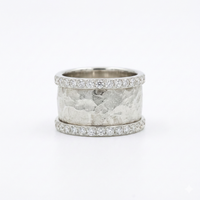 Elovia – Hammered Silver Ring