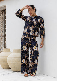 Remi Pant Camellia
