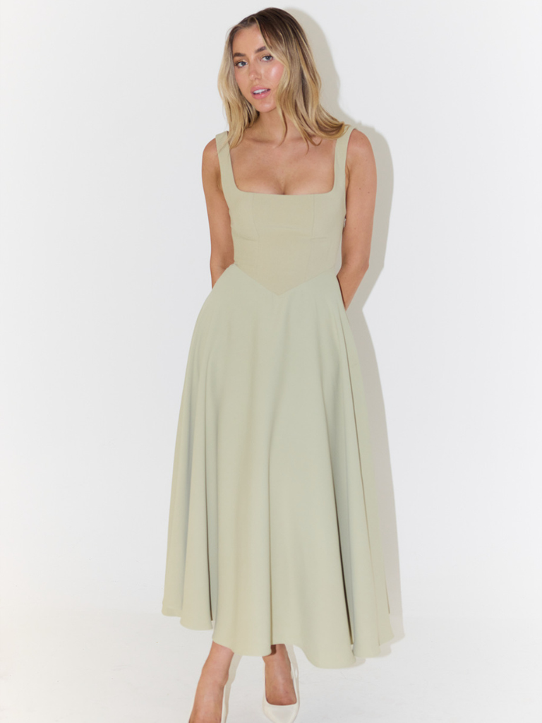 Tirena – Elegant Midi Dress