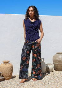 Remi Pant Queen Protea