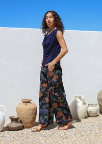 Remi Pant Queen Protea
