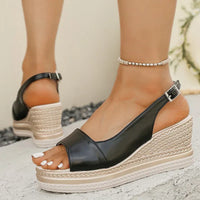 Nia™ Orthopaedic Sandals