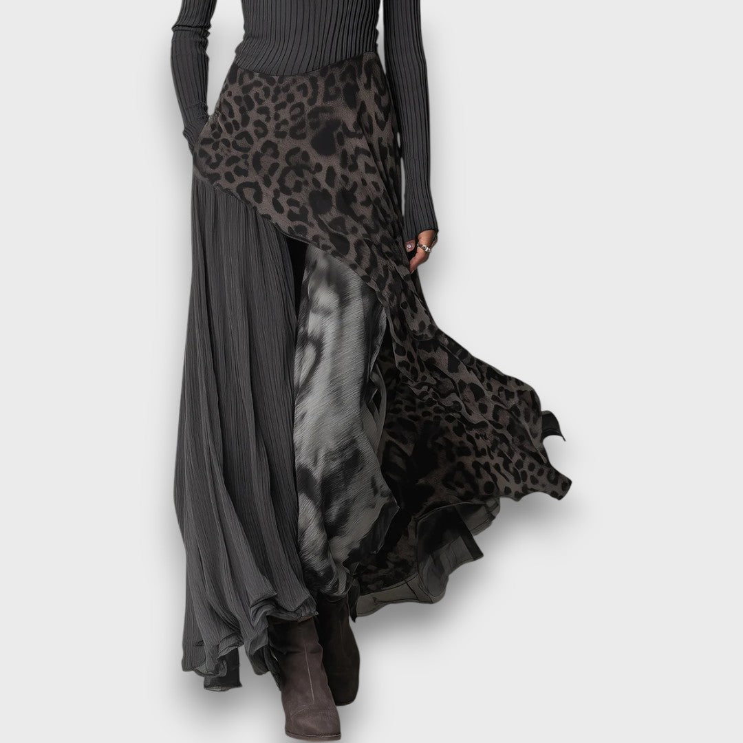 Zelvara – Mixed-Print Maxi Dress