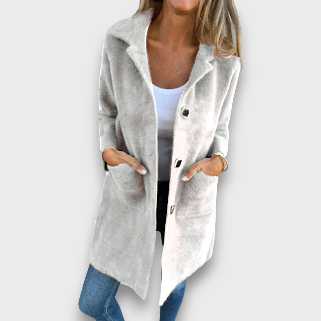 Melviane – Elegant mid-length coat
