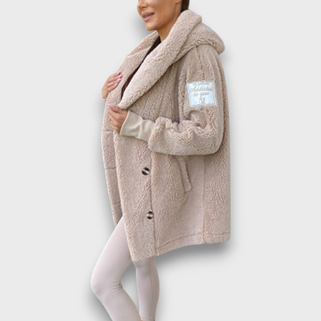 Melora – Plush Hooded Teddy Coat