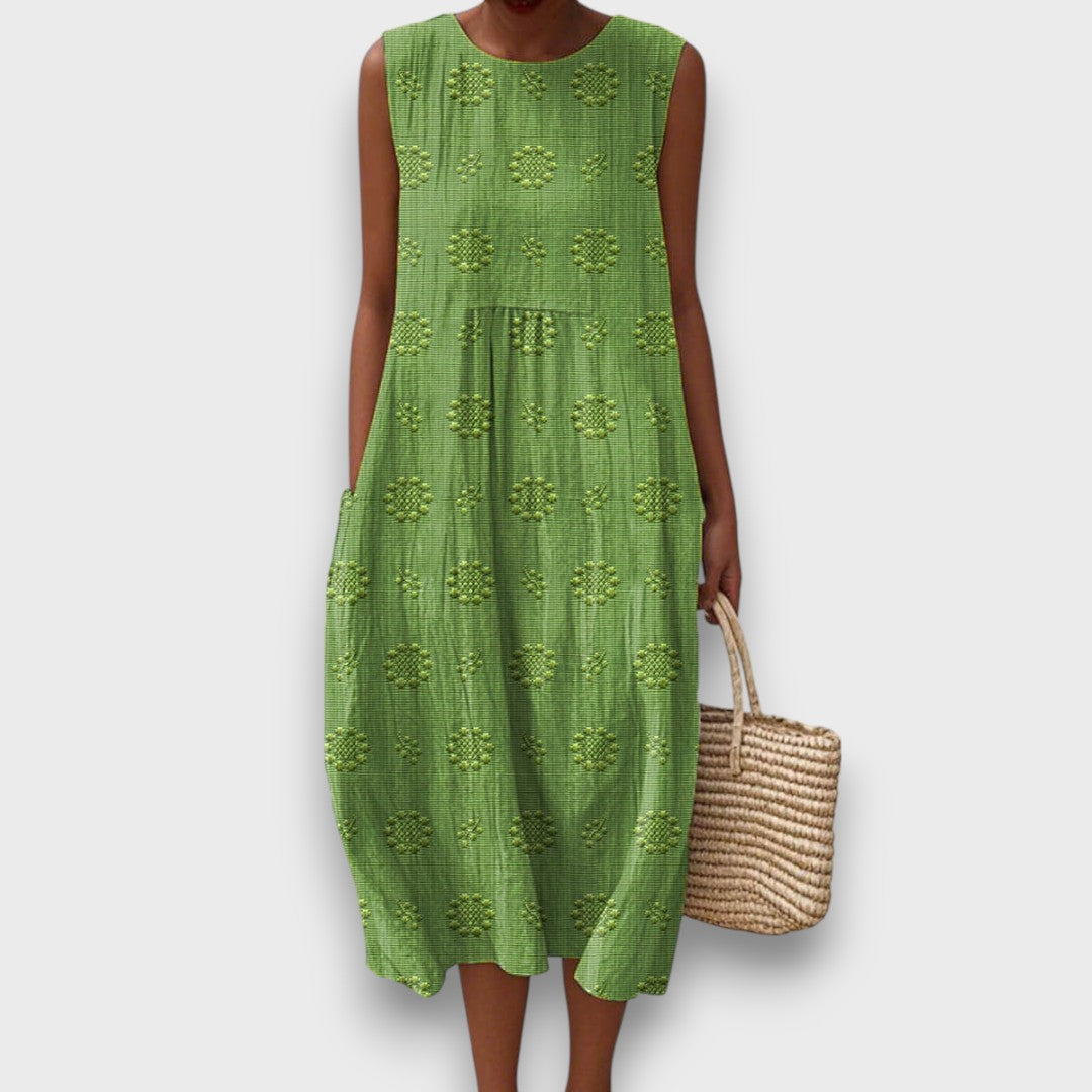 Serava – Embroidered Midi Dress