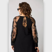 Lidielle – Classic Dress with Lace Sleeves