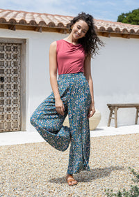 Jaya Pant Jasmine