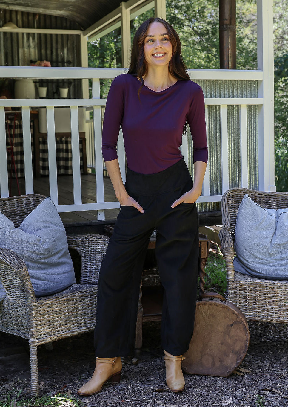 Nora Corduroy Pants Black