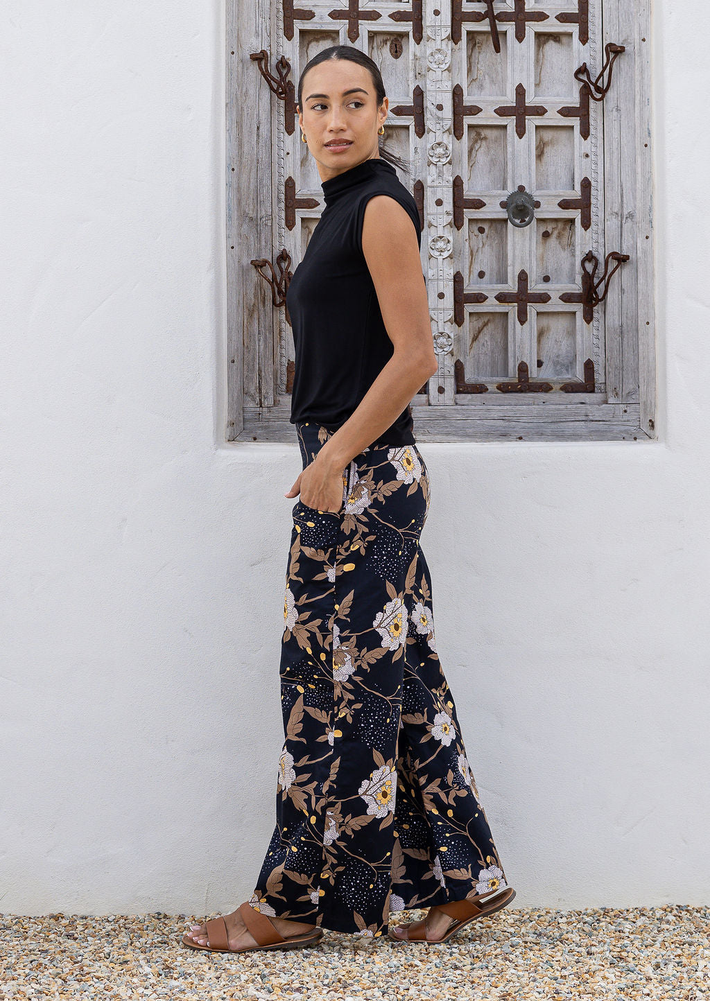 Remi Pant Camellia