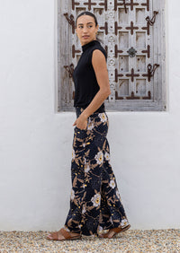 Remi Pant Camellia