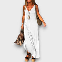Solvida – Flowing Summer Dress with V-Neck